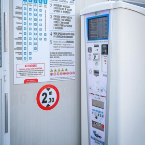 Autolavaggi Meazzi H24 Sel-Service Sede di Lodi